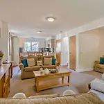 3 Bed In Penrith Oc-85896 *