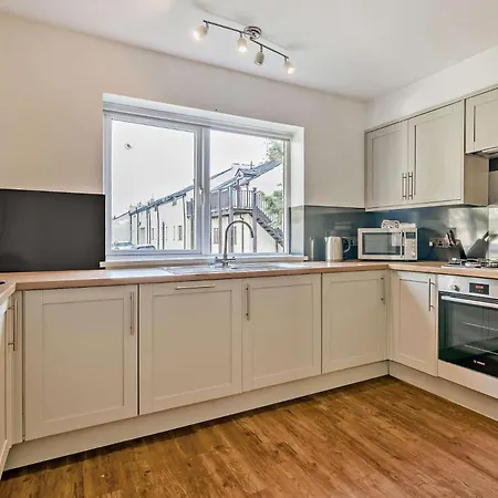 3 Bed In Ullswater 85896 *